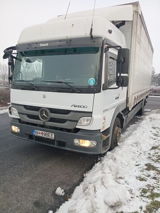 Vând Mercedes Atego