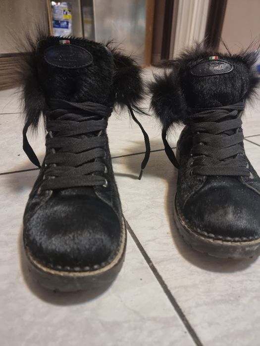 Oscar  дамски боти естествен косъм номер 40