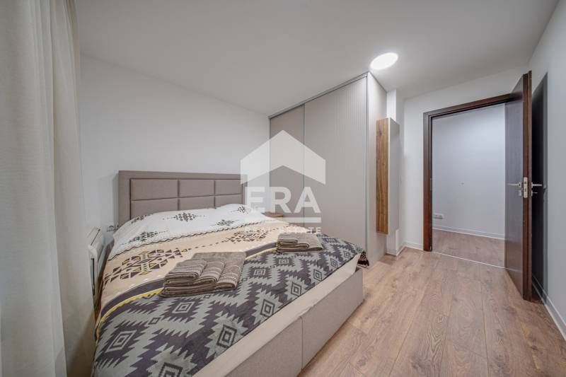 Модерно обзаведен тристаен апартамент под наем в кв. Лозенец