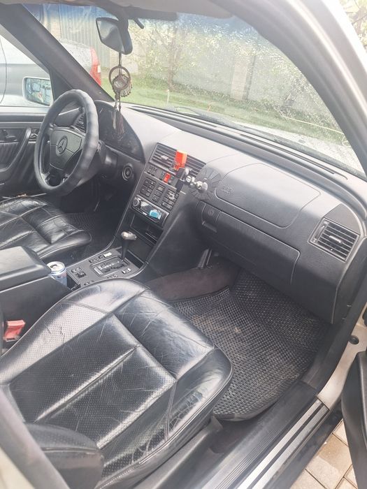 Продам Мерседес С 202