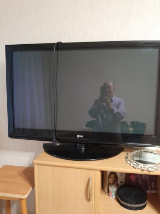 Телевизор LG б/у не смарт