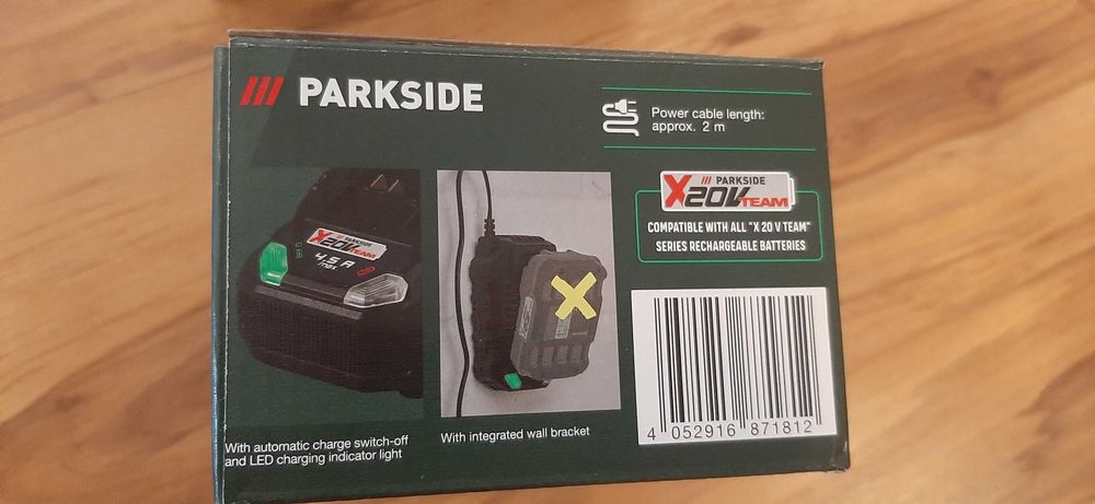 Incarcatoare acumulatori PARKSIDE 20V 4,5Ah-5lei transportul