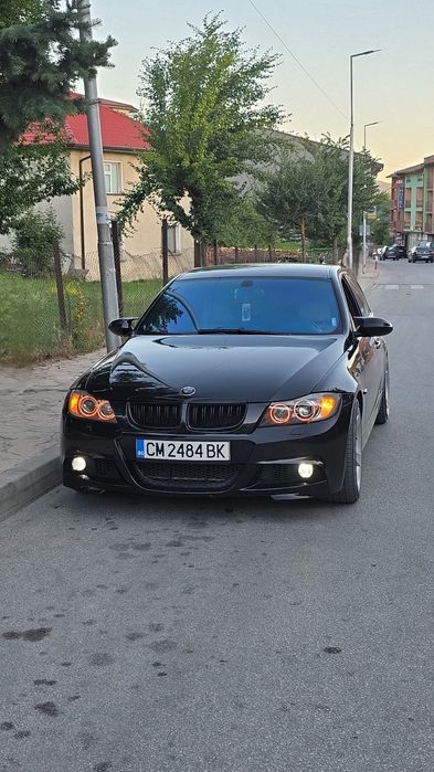 Б М В- Е 9 0 ...