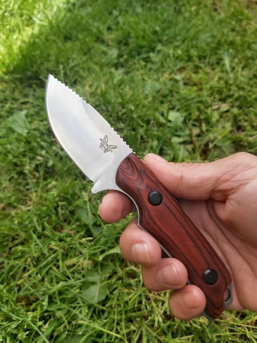 Ловен нож Benchmade HUNT малък с кожена кания