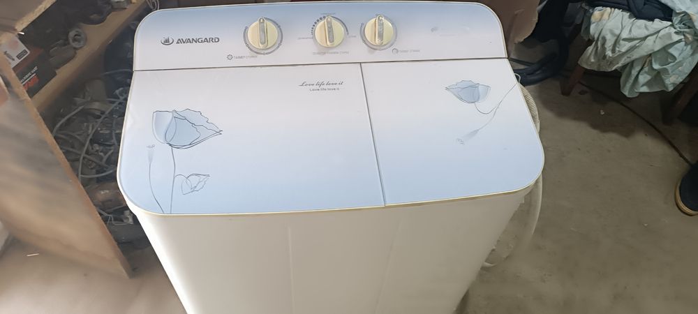 Продается стиралка полуавтомат