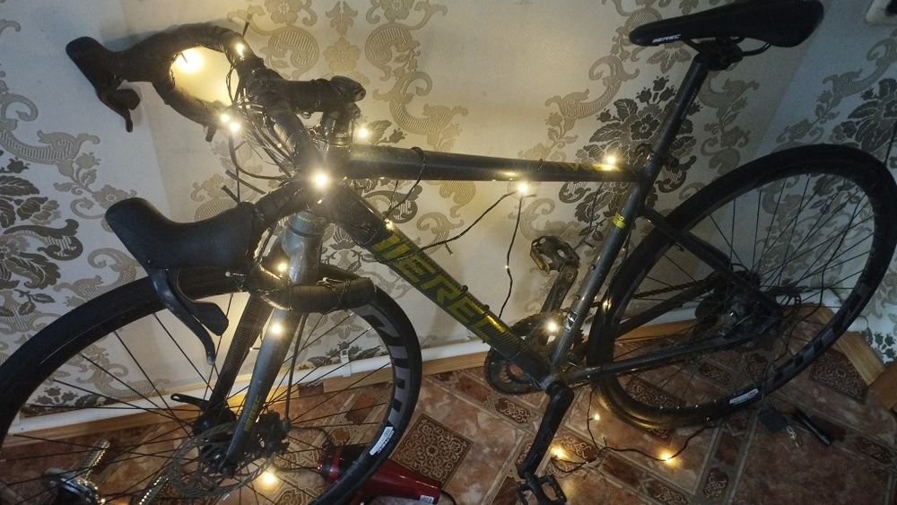 Продам или обменяю шоссер erec m700