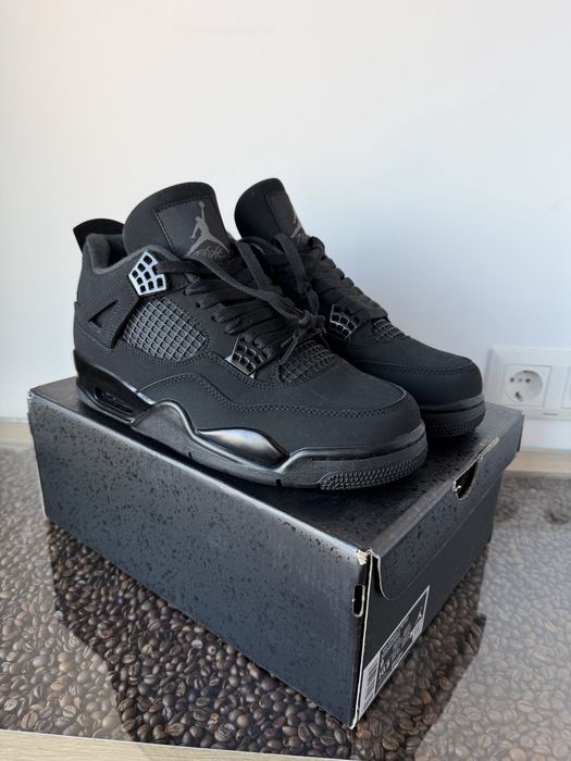 Jordan 4 Black Cat 2025