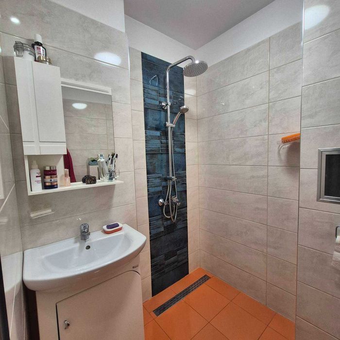 Дава се под наем Тристаен апартамент в София, Център - 115 кв.м за 495000 € - Снимка #8