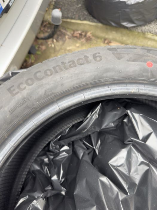 Anvelope Continental  Vara