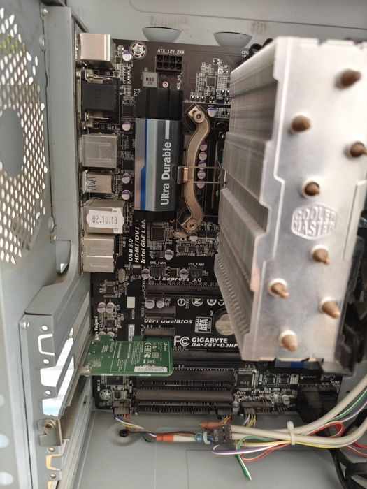 Настолен компютър