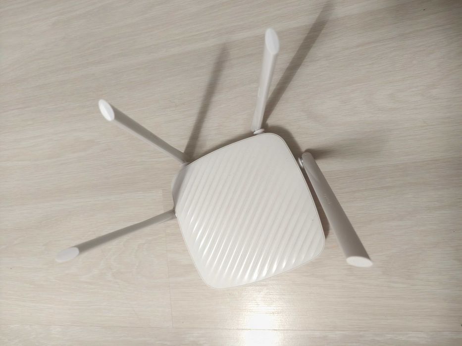 Router Tenda F9