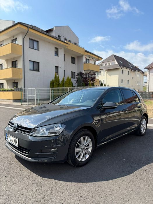 VW Golf Confortline 1.2 TSI + Set roti iarna cu jante