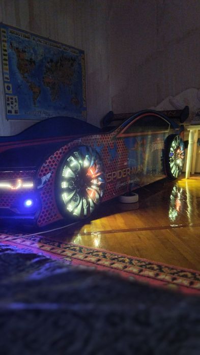 ‼️СРОЧНО ‼️Кровать для мальчика в отличном состоянии,очень удобная.