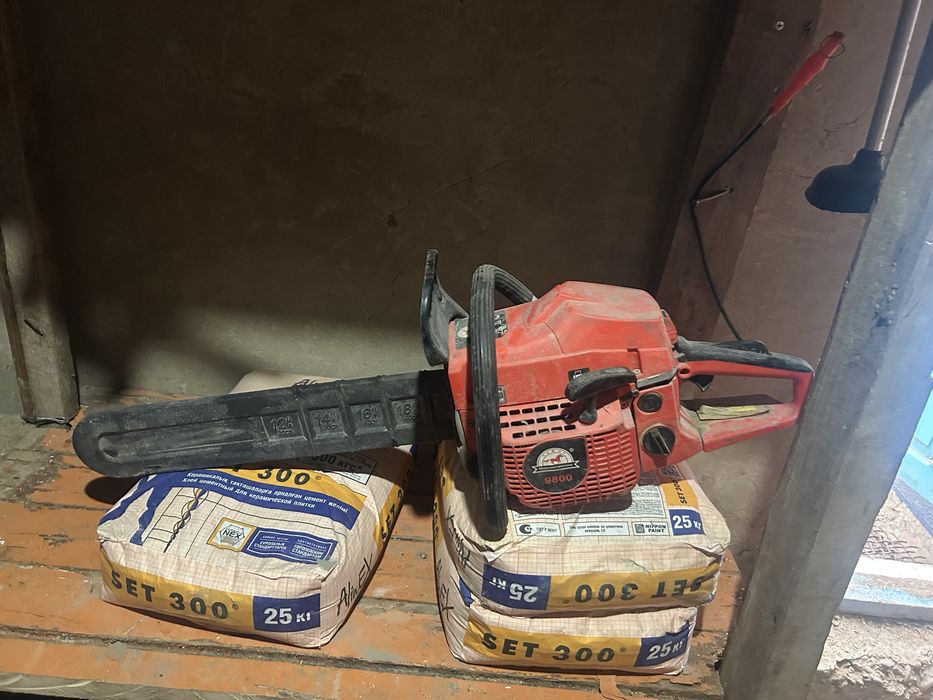 Бензапила продается