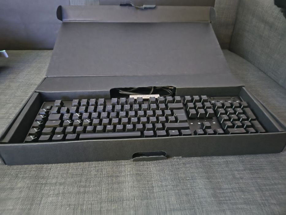 Tastatură EVGA Z20