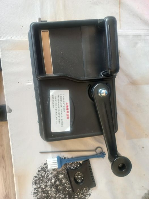 Masina de facut tigari noua