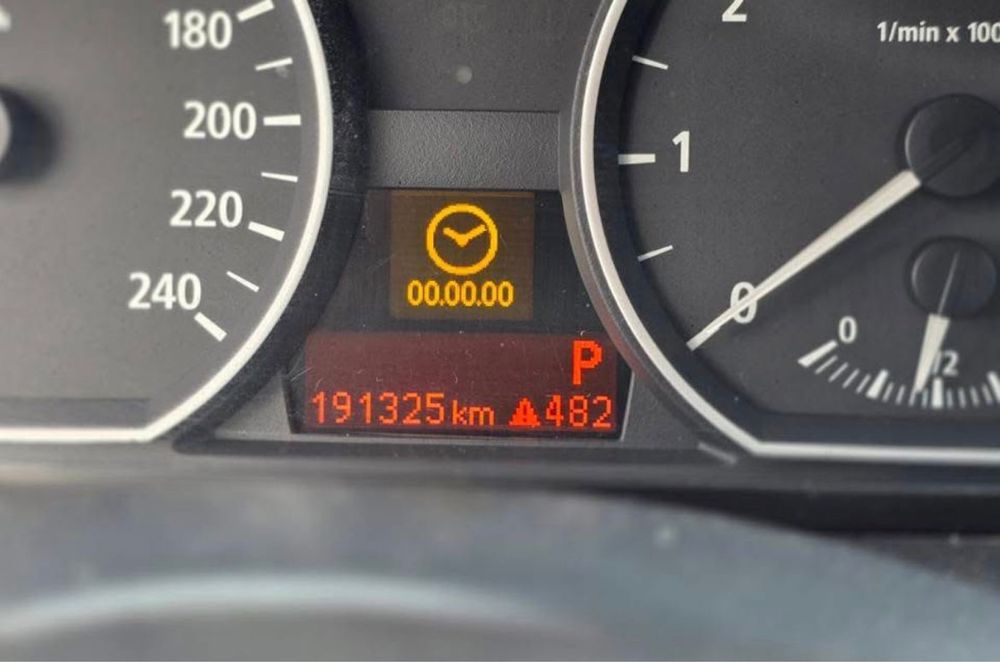 Bmw Seria 1 E87 2.0i 150 cp