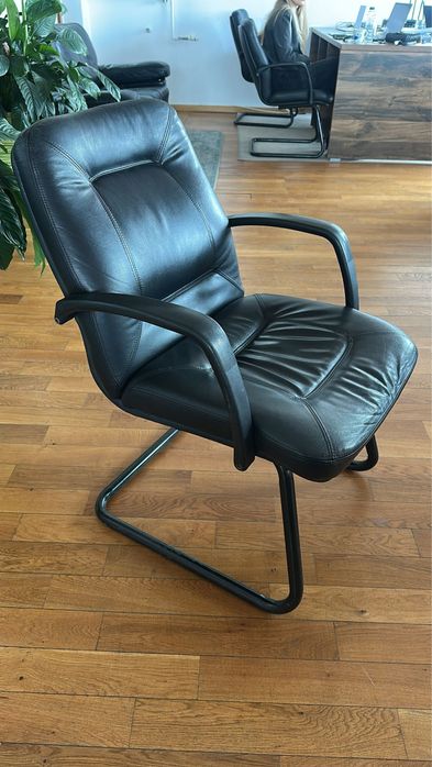 Scaune piele naturala