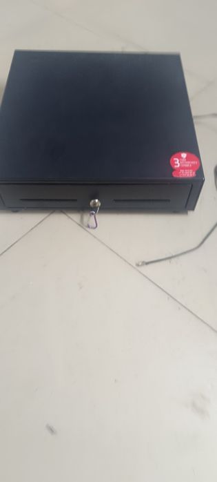 Денежный ящик. Кассовый бокс