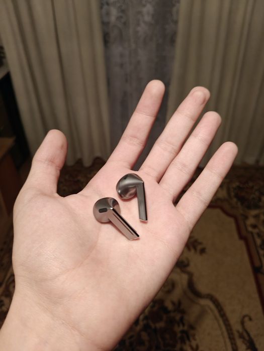 Продаю наушники Samsung buds 3