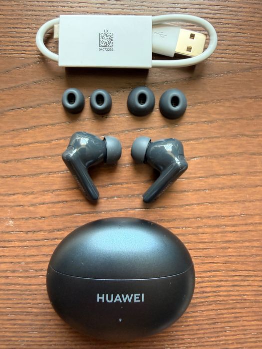 Безжични слушалки HUAWEI FreeBuds 6i