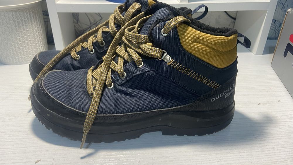 Ботинки Quechua 39 размер