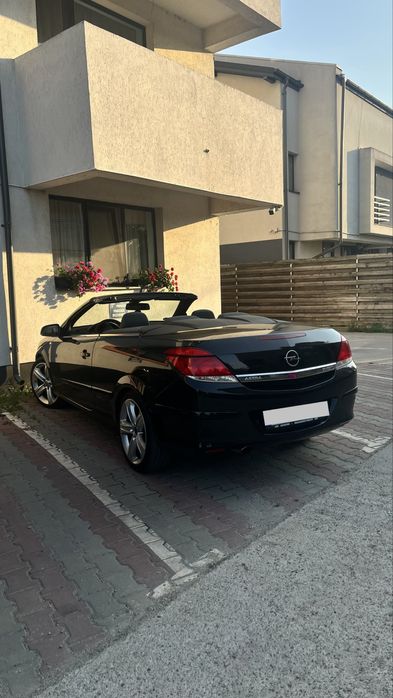 Opel Astra H Twintop 2008