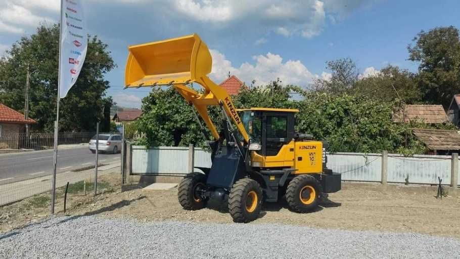 Încărcător frontal pe pneuri Kinzun KZ932 Diesel