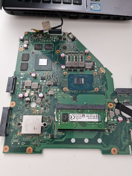 Curatare pc, ps2-ps5, xbox ,laptop, schimbare pasta, reparații,