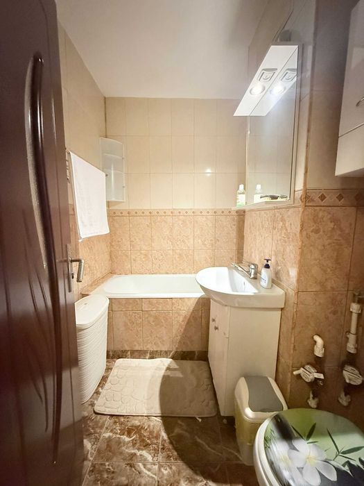 Proprietar, 2 camere stradal pe Șoseaua Colentina, prima închiriere