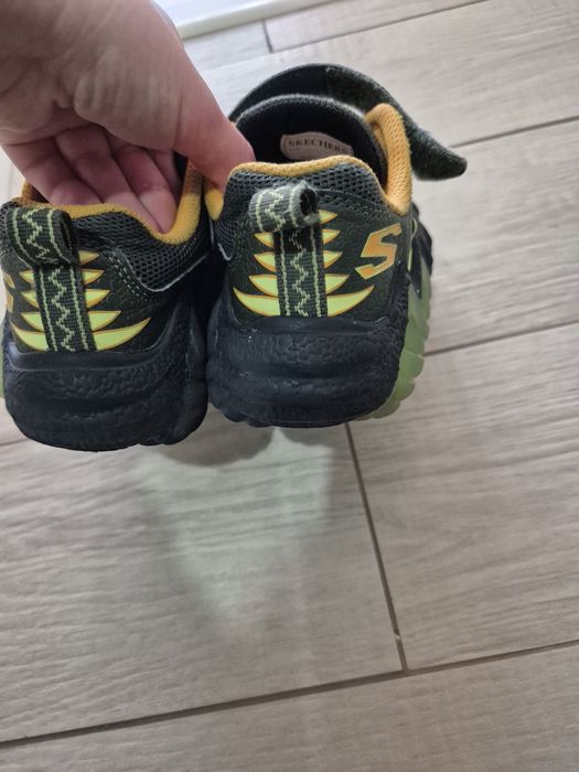 Skechers 32 номер