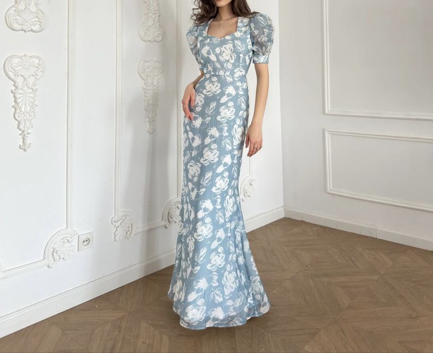 Платье сатылады срочно