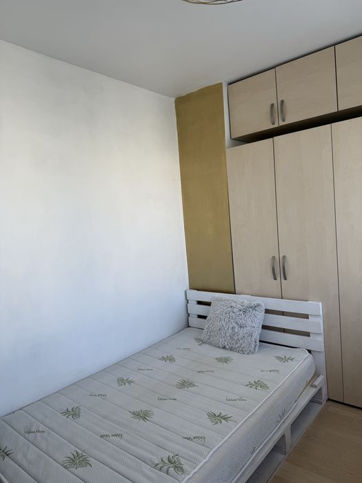 Дава се под наем Тристаен апартамент в София, Слатина - 75 кв.м за 765 € - Снимка #2