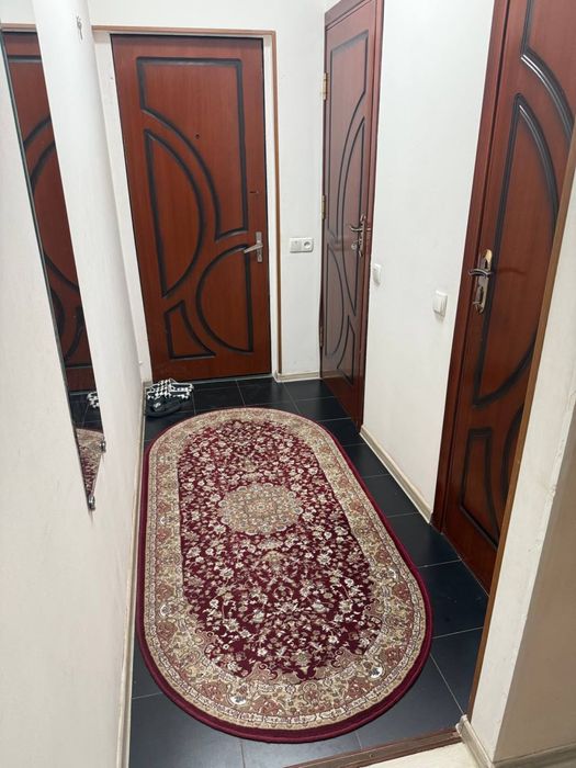 Сдаётся квартира трёхкомнатная