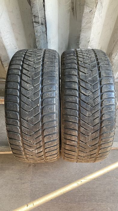 Шины Pirelli 225/45/17  2 шины
