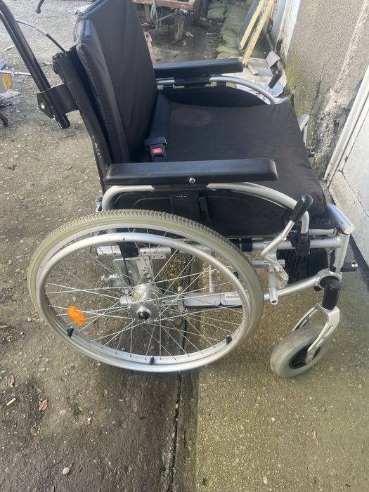 Carucior handicap ( dizabilitati )  Pyro Light Optima XL