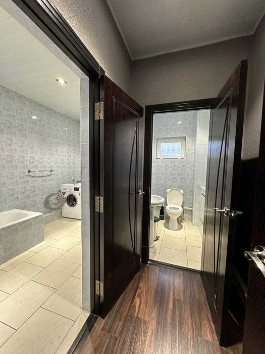 Офис Дом 7 кабинетов 400 кв.7 у.е кв.м Буюк Ипак Йули Ч."Салом"