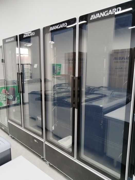 Витринный холодильник