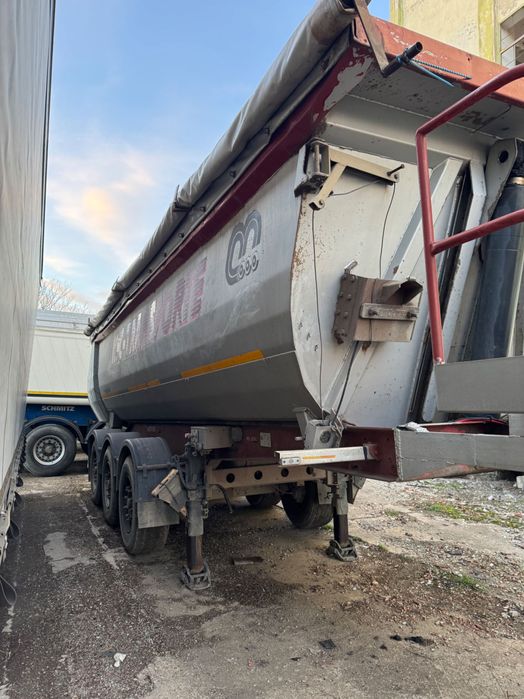 Semiremorcă basculabila menci