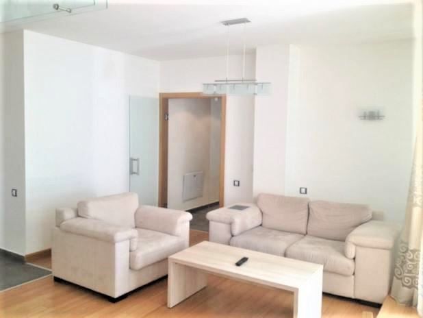 Дава се под наем Двустаен апартамент в София, Студентски град - 70 кв.м за 499 € - Снимка #2