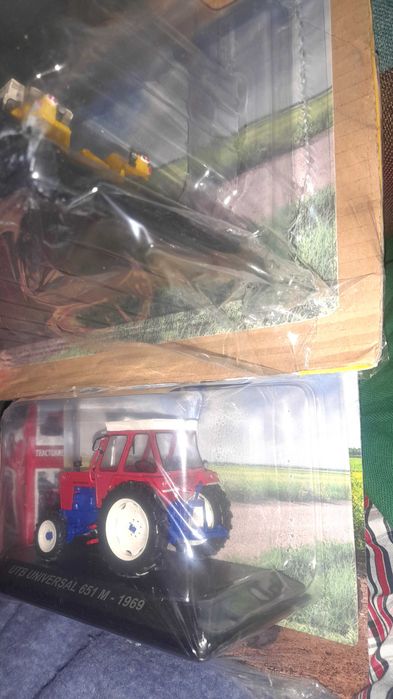 2 tractoare pachet