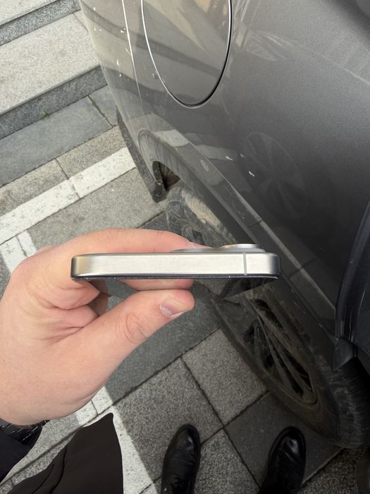 Iphone 15 pro max 512gb e-sim Natural Titanium