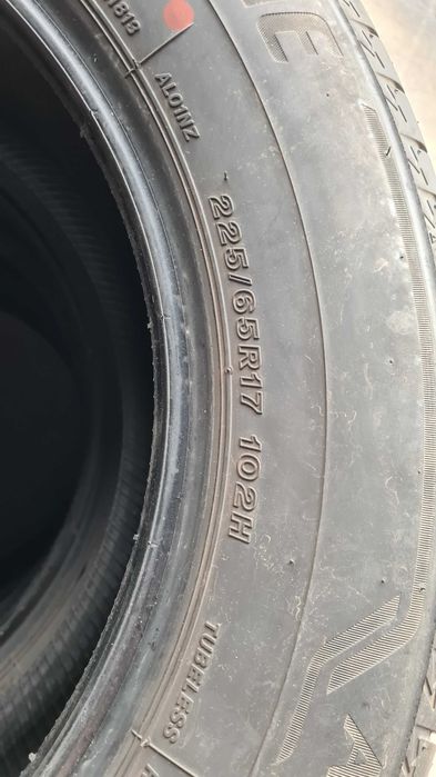 Anvelope 225/65 R17 102H vara Bridgestone Alenza demo