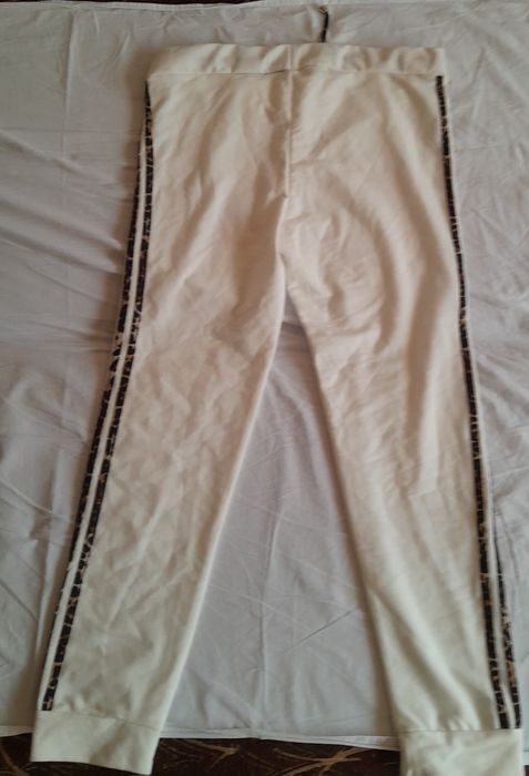 Bluza si pantaloni trening femei culoare alba bumbac