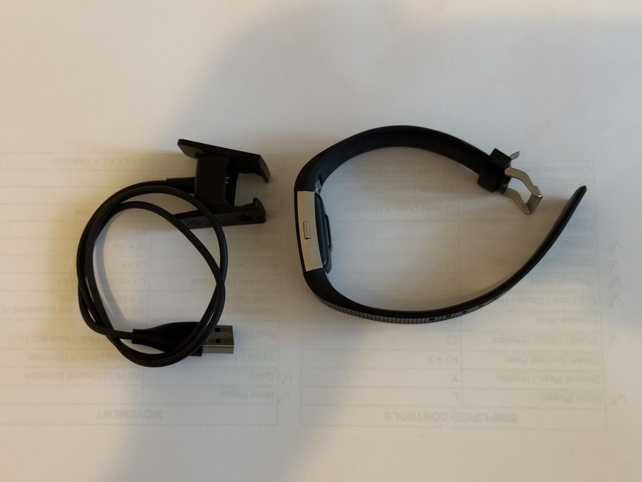 garmin forerunner 265; xiaomi smart band 9; fitbit charge