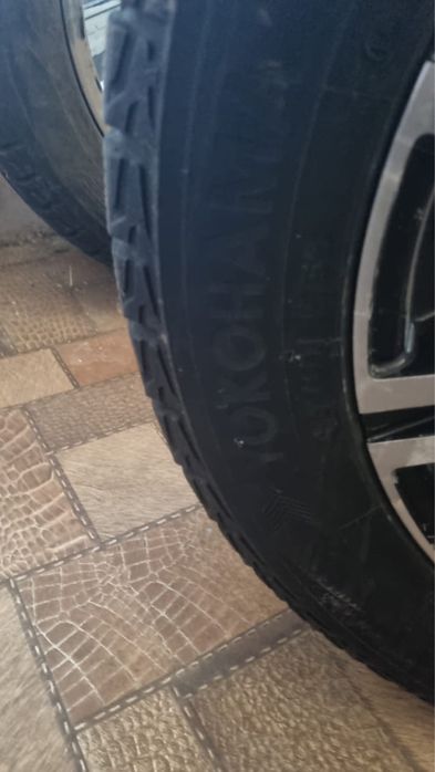 Диски с шинами на лексус 570 и ЛС