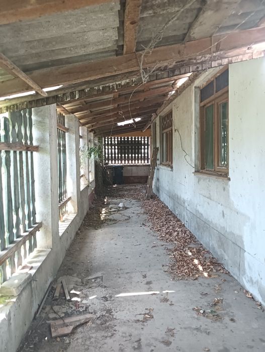 Vând casă în Nădlac judetul Arad str. Independentei Nr 2