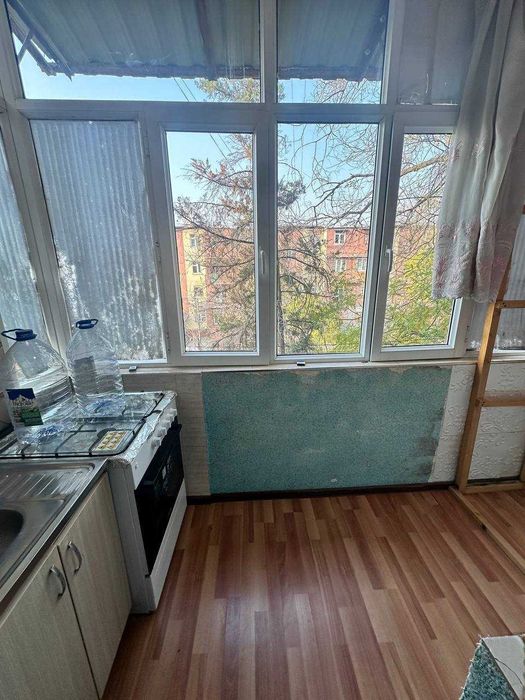 СРОЧНО !! Продается квартира в Яшнабаде 2/3/4 ( 47 кв/м ) Авиасозлар 3