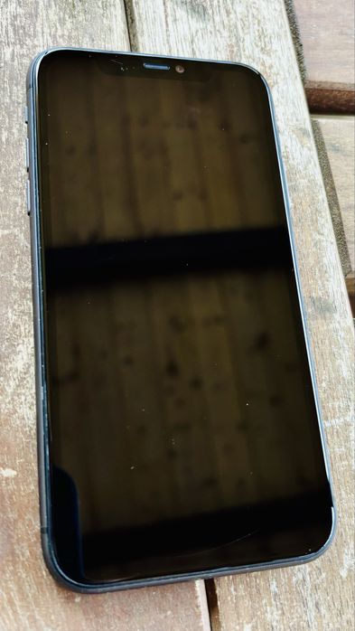 iPhone 11 64GB in stare excelenta