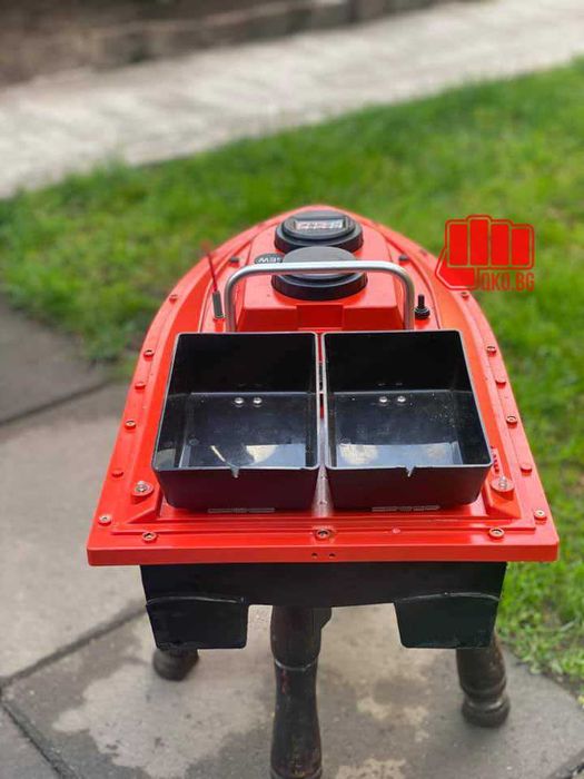 лодка за захранка Flytec 2011 с 100т гпс GPS